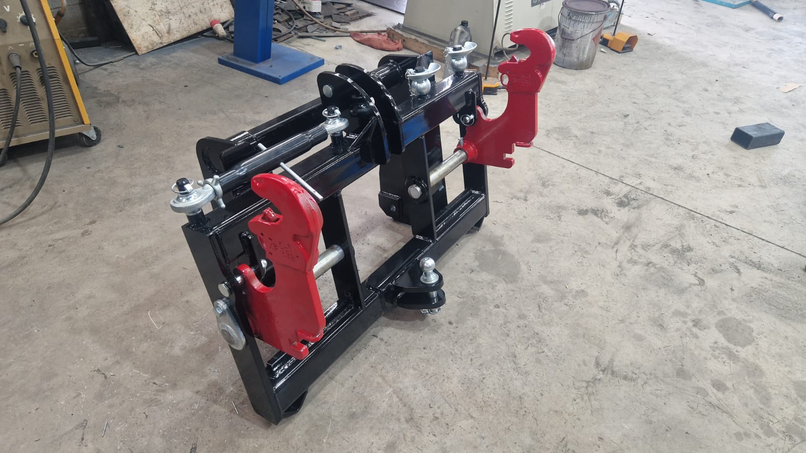 Telehandler/Tractor Loader to 3 Point Linkage Interchanger