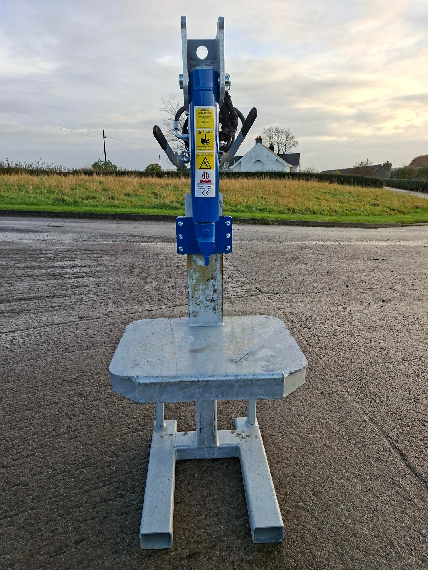 16 Tonne Log Splitter - SU16